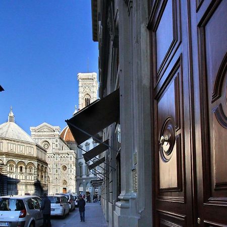 Porta Del Paradiso New Luxury Apartment フィレンツェ エクステリア 写真